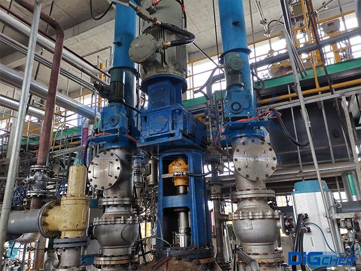 福建化工廠反應釜清洗系統